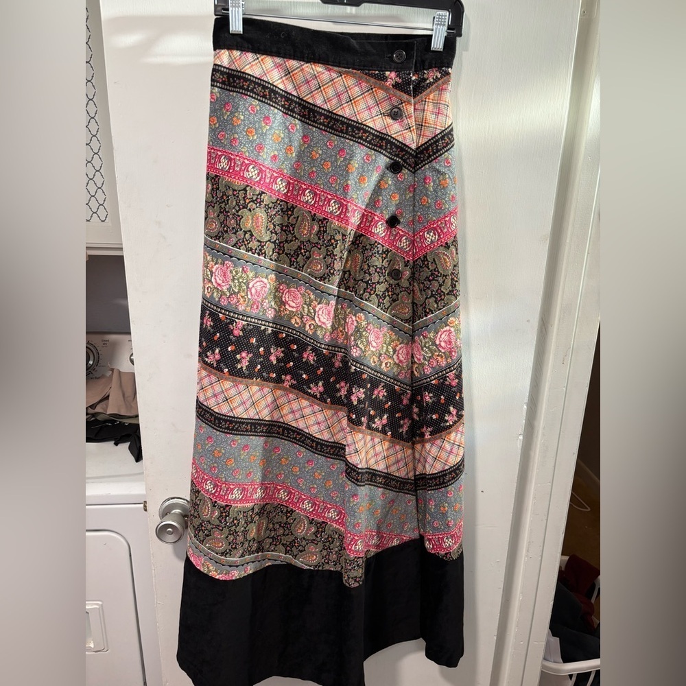 Vintage 70s Floral Corduroy Skirt Peddlers II Cottagecore Maxi Wrap Skirt Sz 12